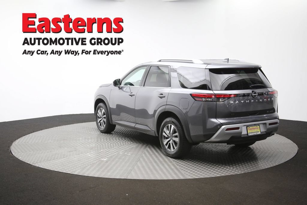 Used 2022 Nissan Pathfinder SL AWD/4WD image 65