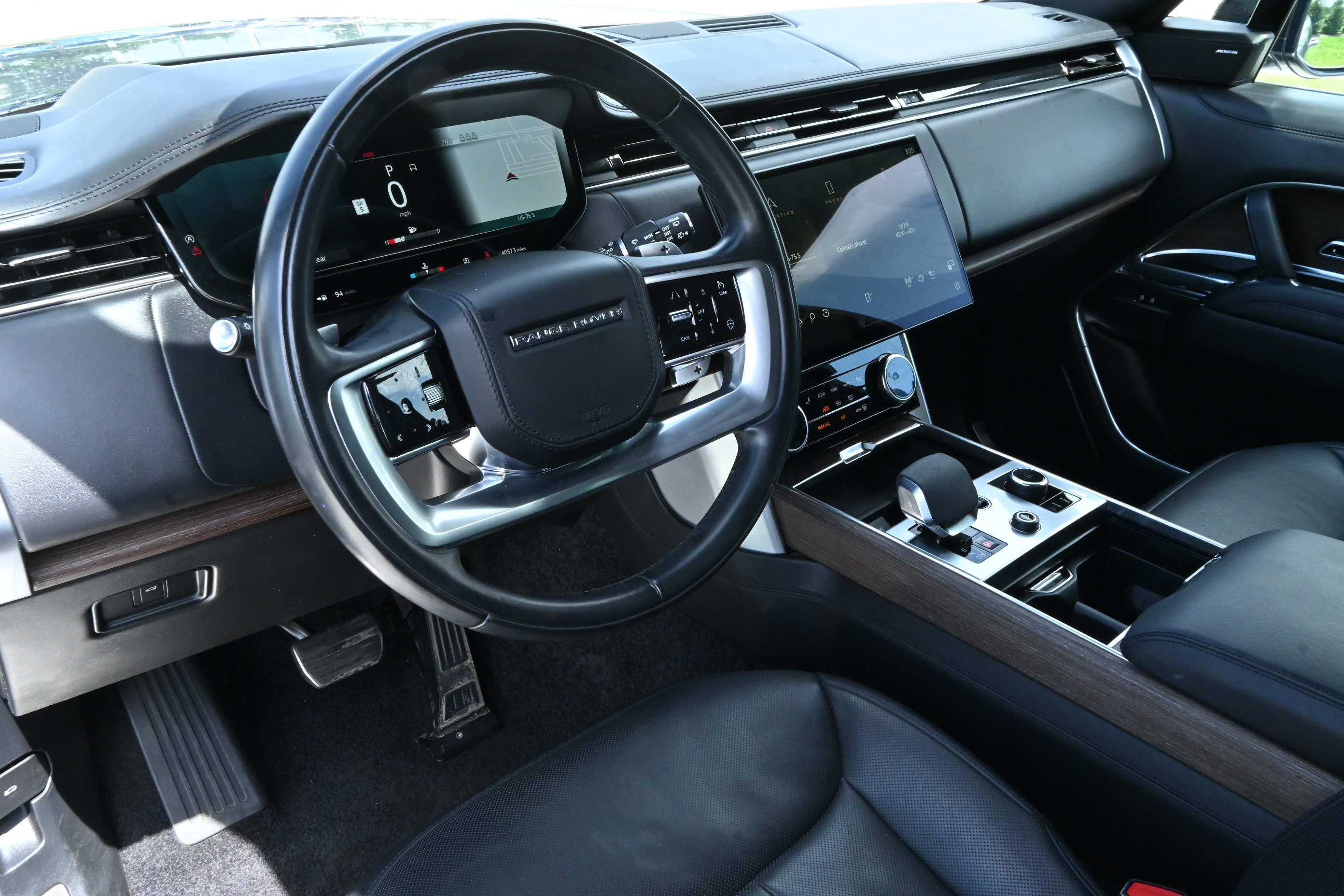 Used 2023 Land Rover Range Rover SE AWD/4WD image 15