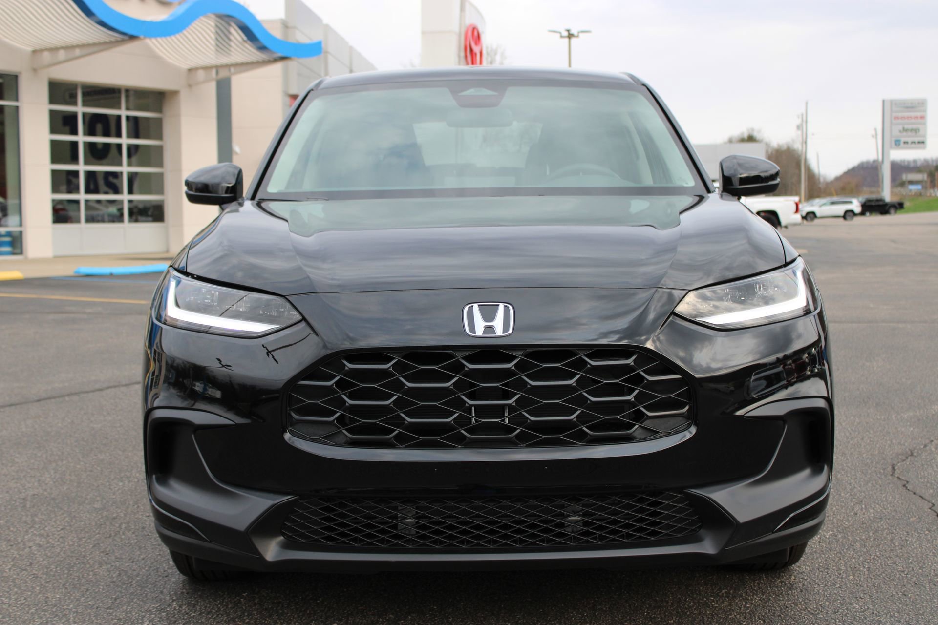 New 2026 Honda HR-V LX image 3