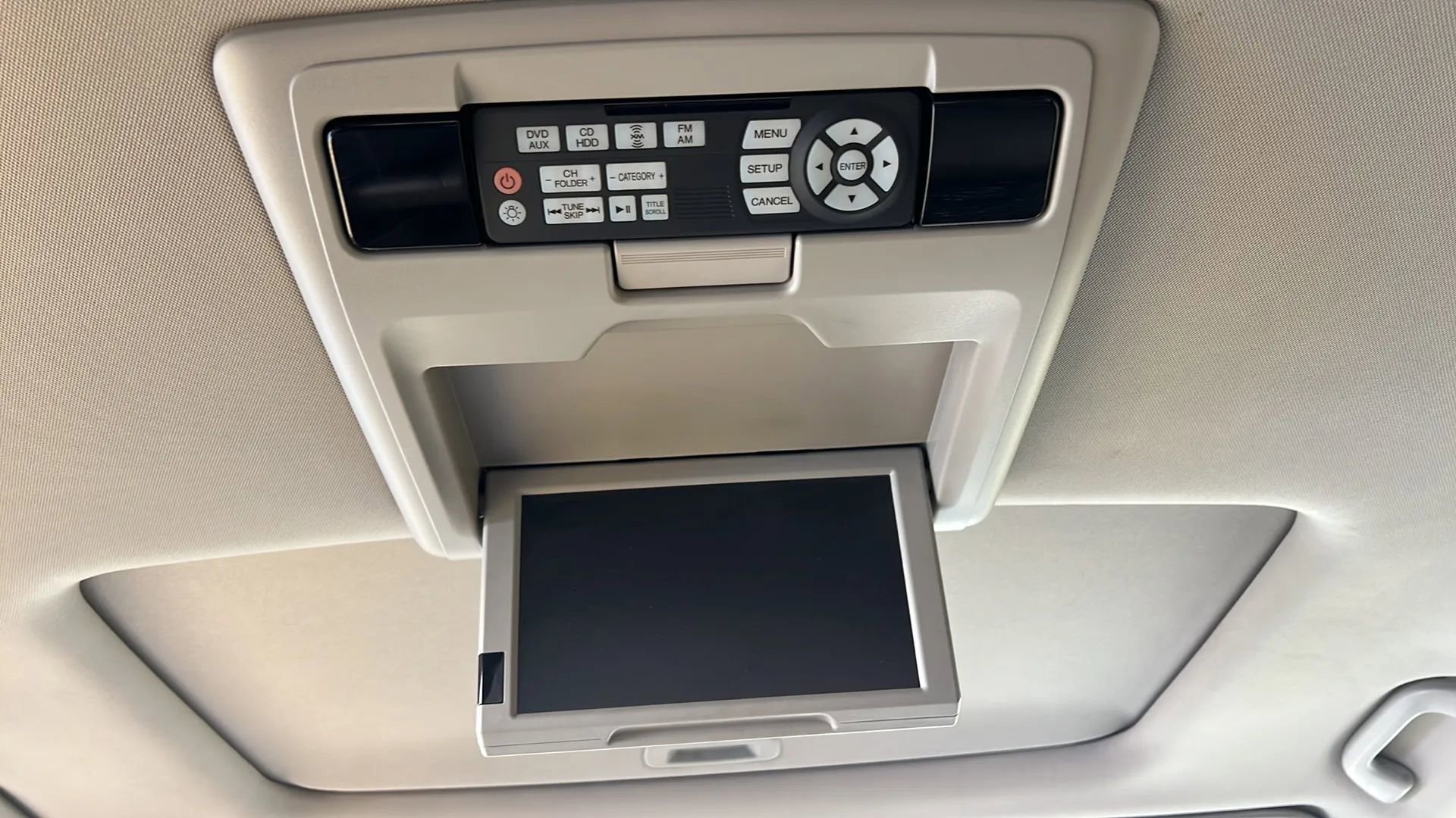 Used 2015 Honda Odyssey Touring image 11