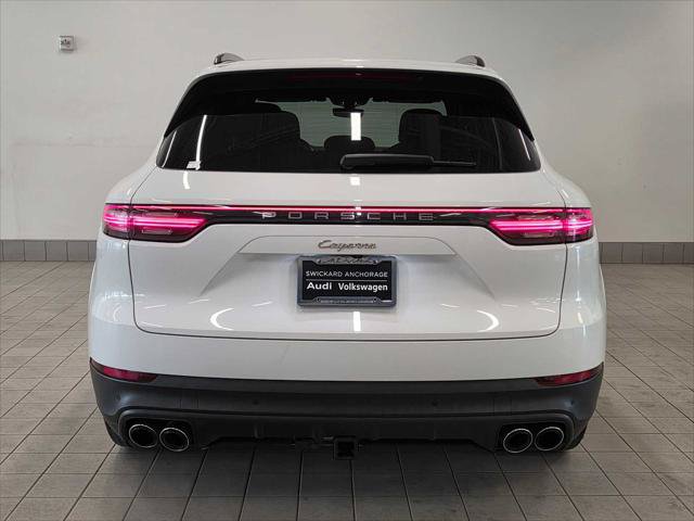 Used 2023 Porsche Cayenne AWD/4WD image 6