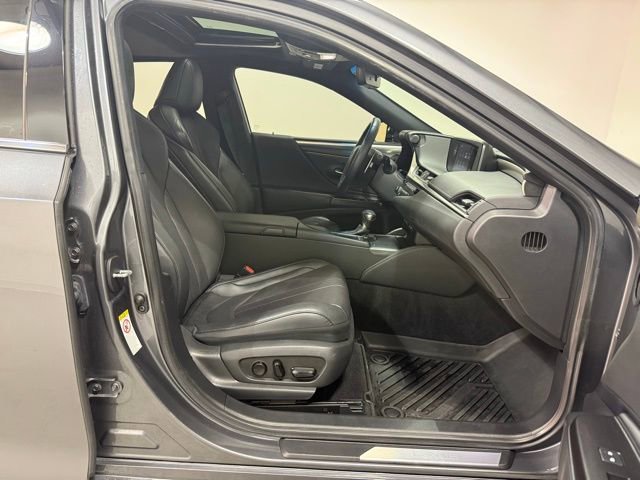 Used 2019 Lexus ES 350 F Sport w/ Accessory Package 2 image 25