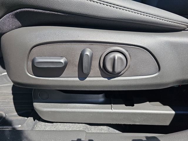 New 2026 Chevrolet Trax ACTIV w/ Sunroof Package image 25