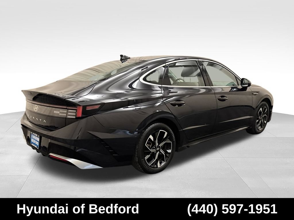 Used 2024 Hyundai Sonata SEL FWD image 5