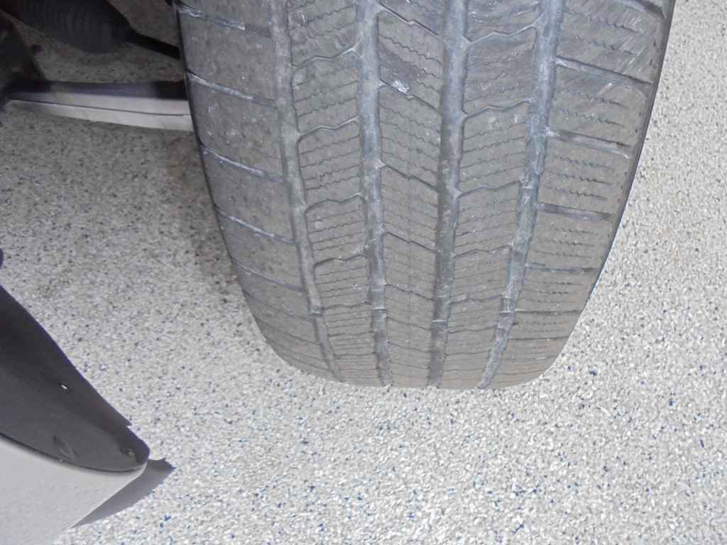 Used 2012 Chevrolet Avalanche LT w/ All-Star Edition image 5