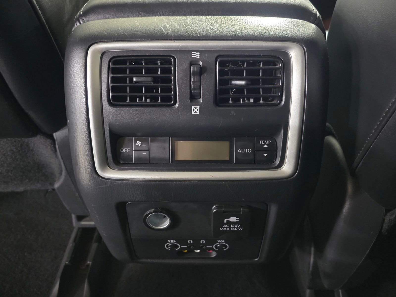 Used 2013 INFINITI JX35 FWD w/ Premium Pkg image 18