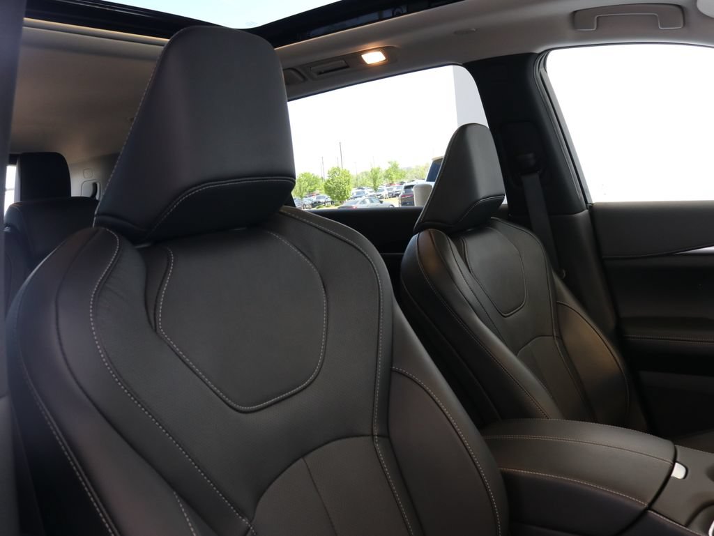 Certified 2025 INFINITI QX60 Pure AWD/4WD image 48