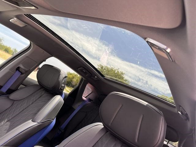 New 2026 Cadillac Optiq V w/ Magnus Launch Edition AWD/4WD image 18