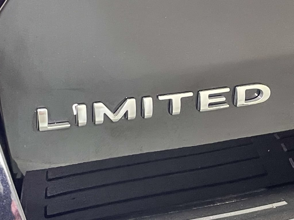 Used 2021 Mercedes-Benz GLC 63 AMG 4MATIC Coupe image 44