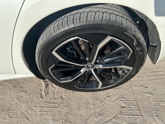 Used 2025 Nissan Altima 2.5 SR image 19