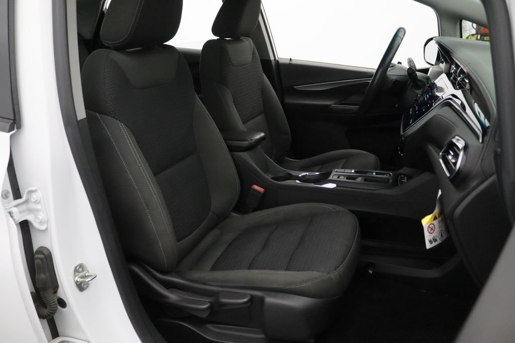Used 2023 Chevrolet Bolt LT w/ Driver Confidence Package FWD image 17