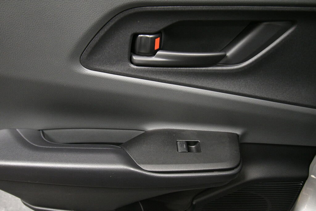 Used 2024 Toyota Prius LE image 20