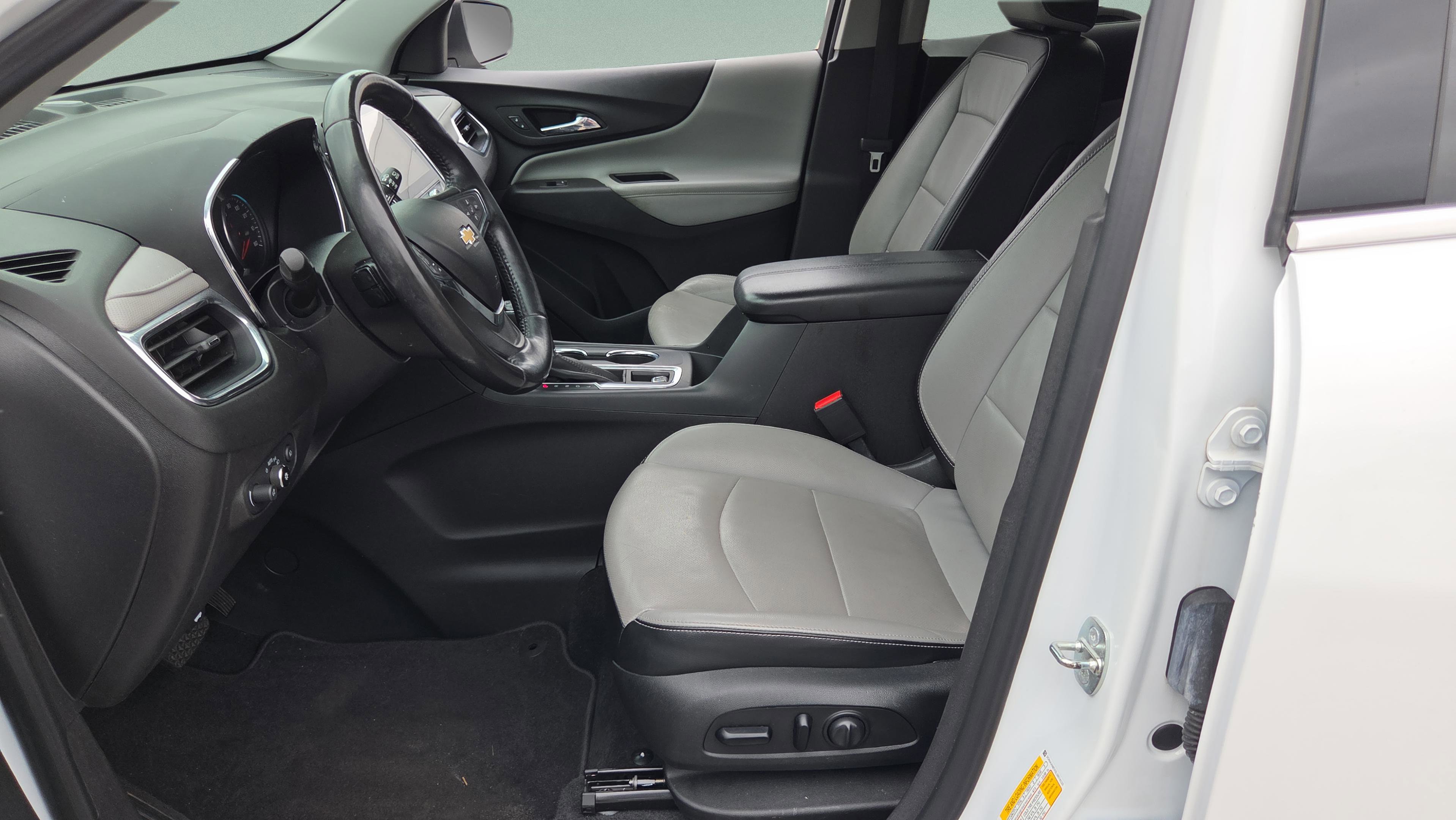 Certified 2020 Chevrolet Equinox Premier FWD image 9