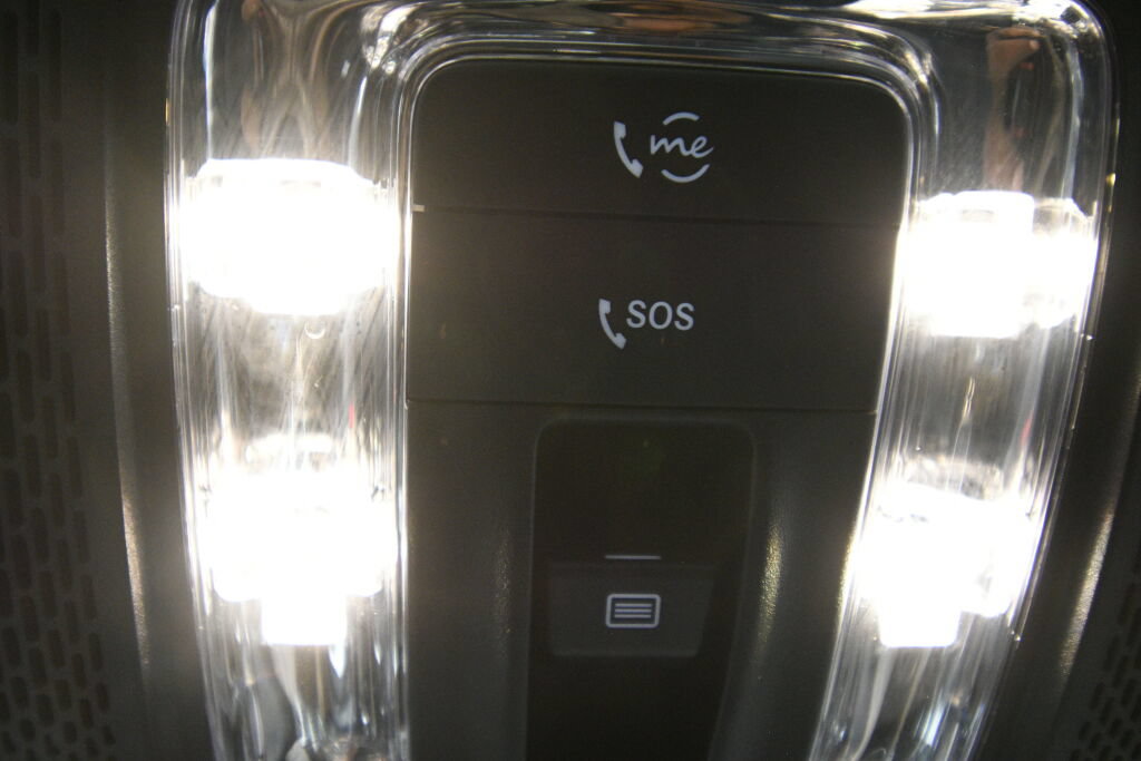 Used 2025 Mercedes-Benz CLA 250 4MATIC image 20