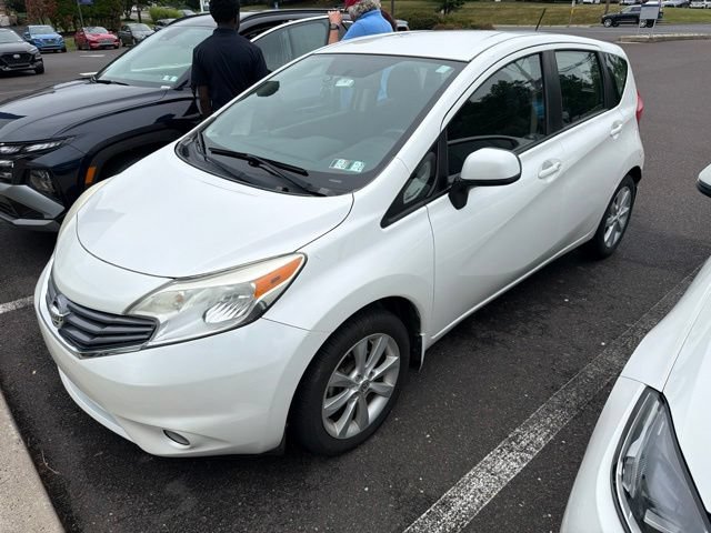 Used 2014 Nissan Versa Note SV w/ SL Package FWD image 3