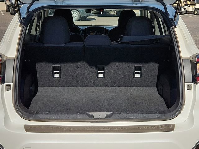 Certified 2025 Subaru Crosstrek 2.0i image 10