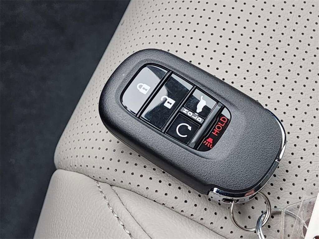 Used 2023 Honda CR-V EX-L image 31