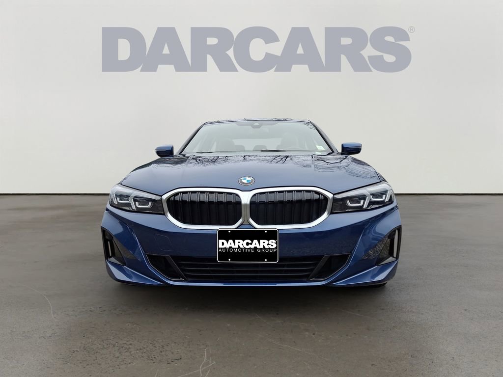 Used 2023 BMW 330i xDrive Sedan w/ Premium Package image 2