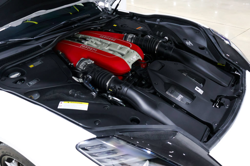 Used 2022 Ferrari 812 GTS RWD image 70