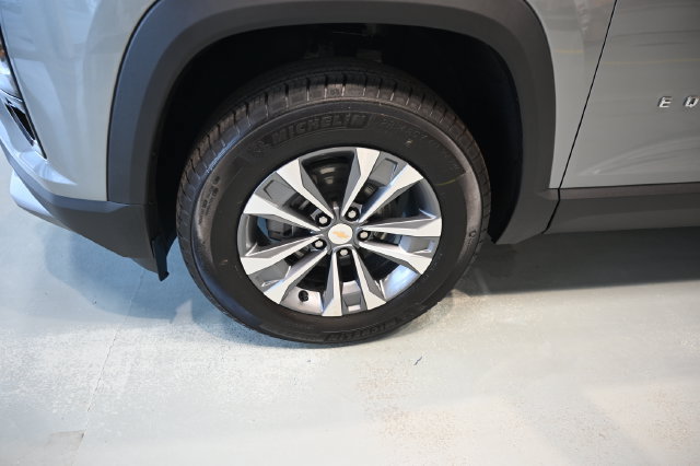 New 2027 Chevrolet Equinox LT w/ Convenience Package II AWD/4WD image 30