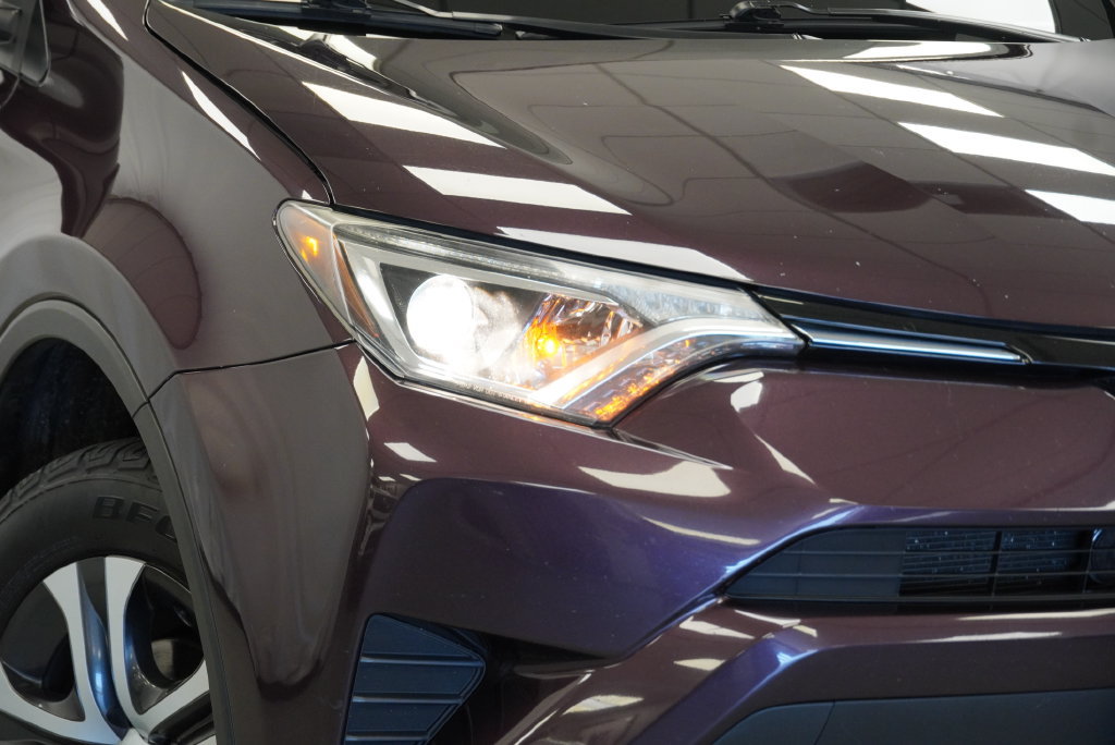 Used 2017 Toyota RAV4 LE w/ All Weather Liner Package FWD image 8