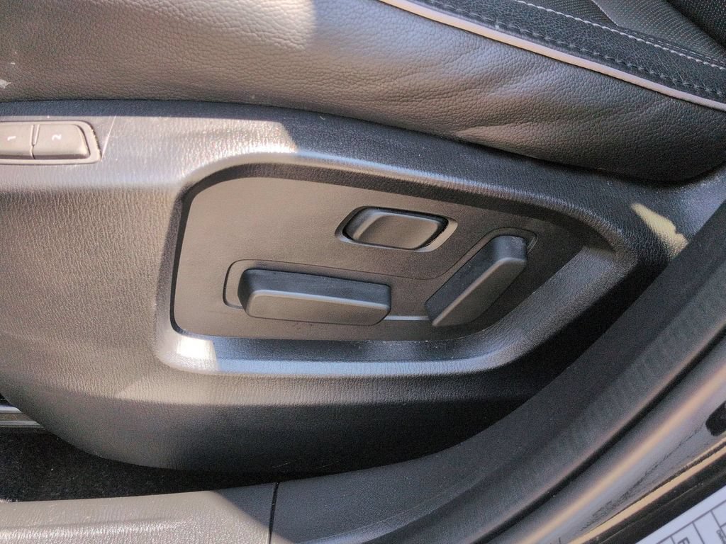 Used 2025 MAZDA CX-5 AWD 2.5 S w/ Preferred Package image 14