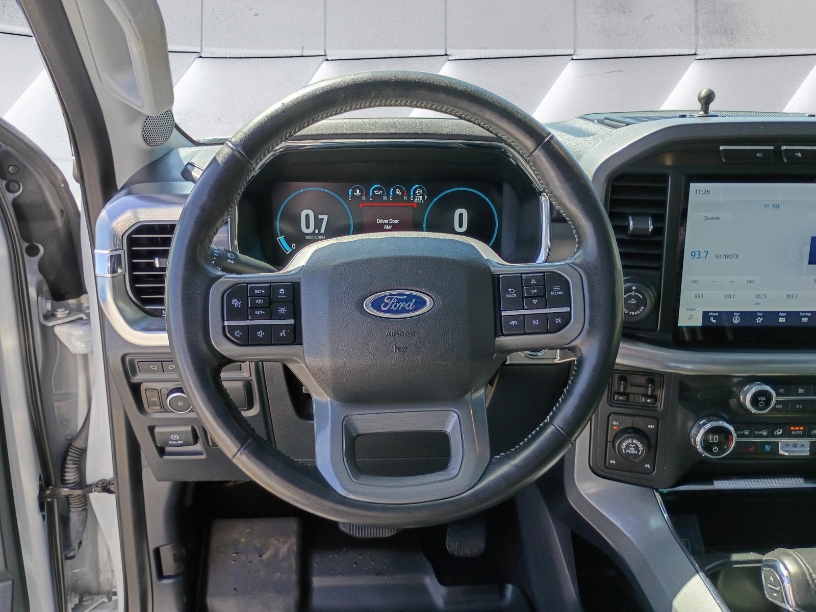 Used 2021 Ford F150 Lariat AWD/4WD image 13