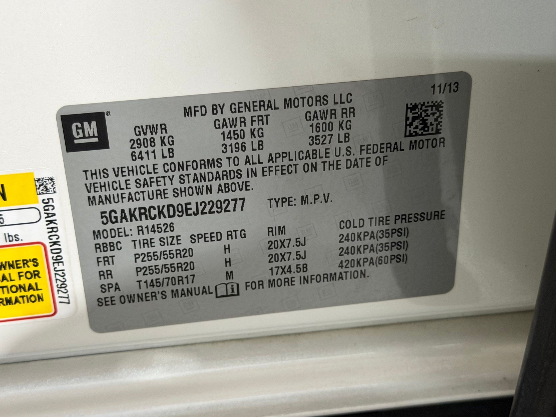 Used 2014 Buick Enclave Premium FWD image 25