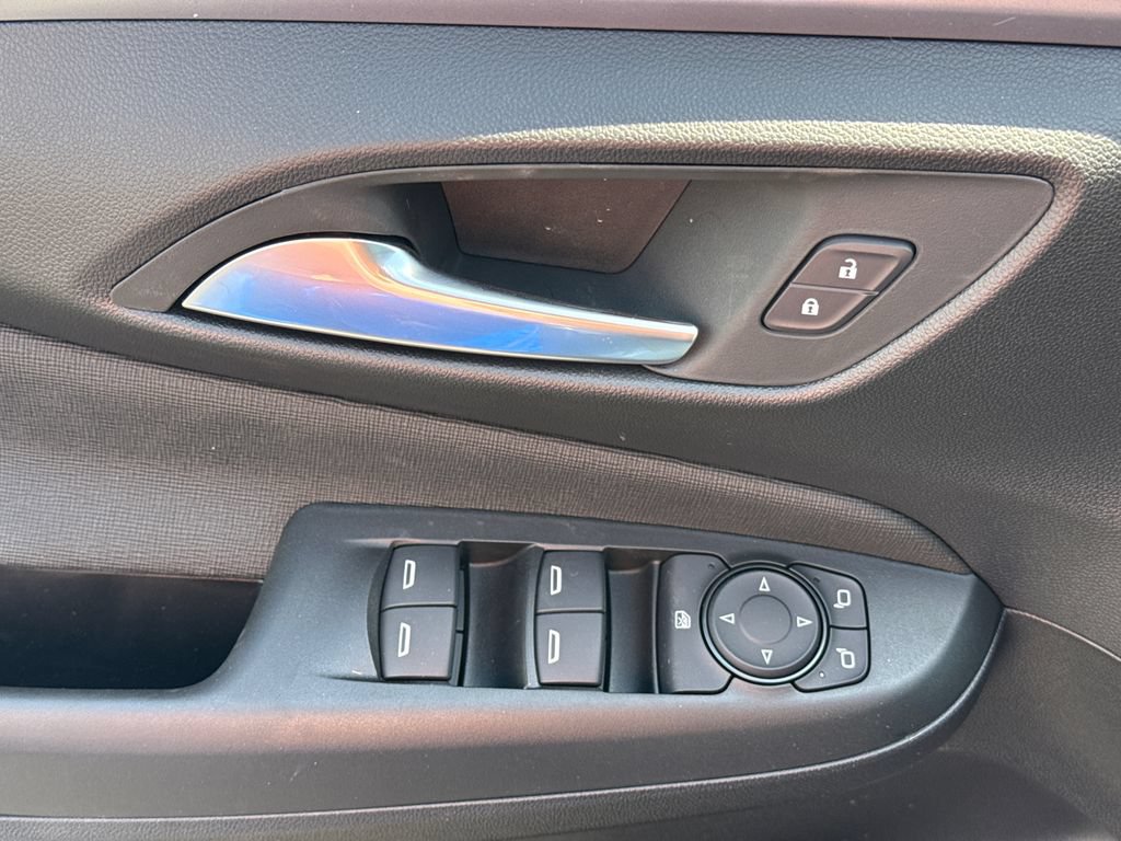 New 2026 Buick Envista Preferred FWD image 14