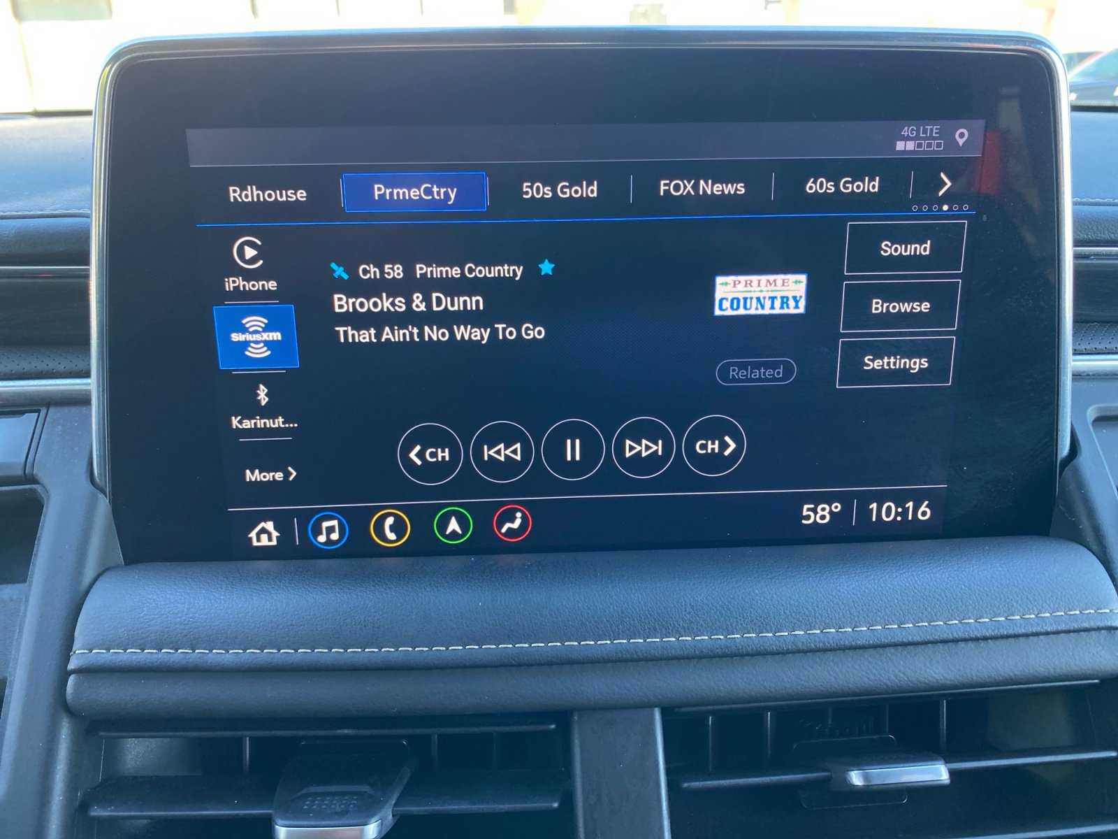 Used 2021 GMC Yukon SLT w/ SLT Luxury Plus Package image 16