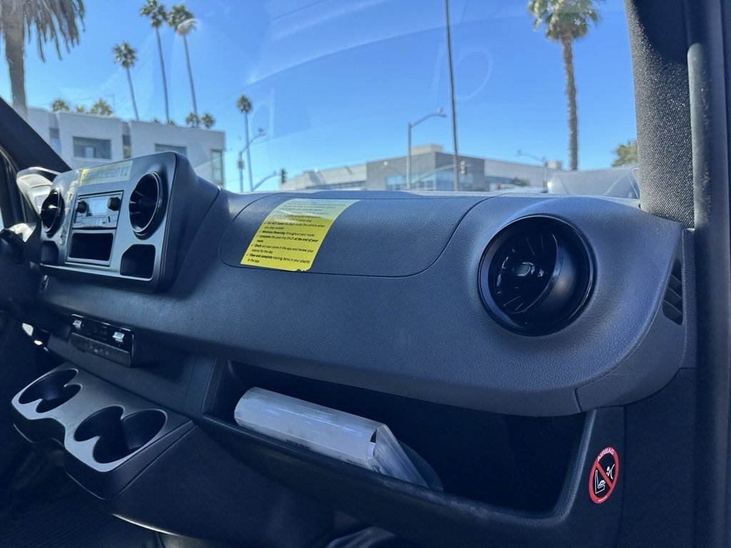 Used 2019 Mercedes-Benz Sprinter 170 image 12