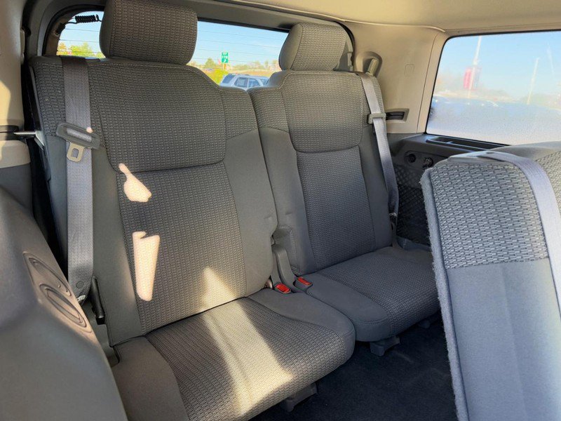 Used 2006 Jeep Commander 4dr 4WD image 11