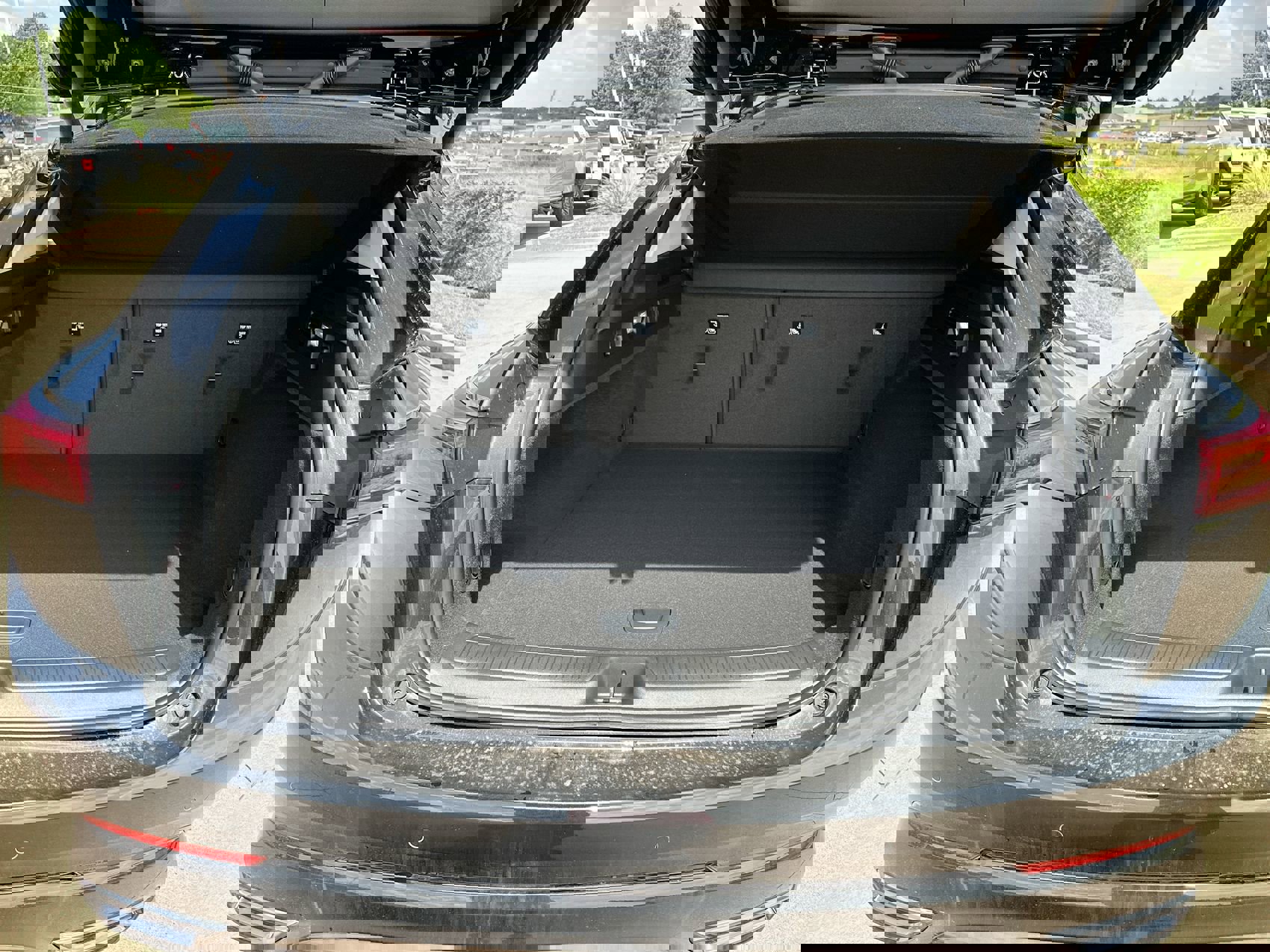 New 2025 Buick Envision Sport Touring image 24