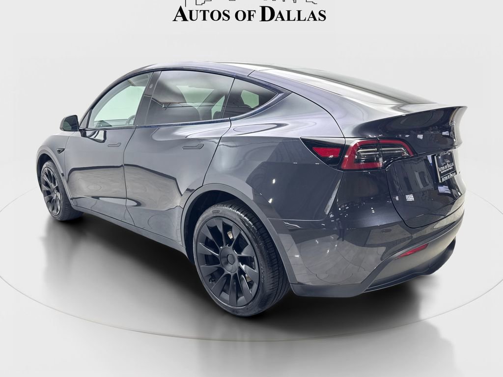 Used 2024 Tesla Model Y Long Range image 9