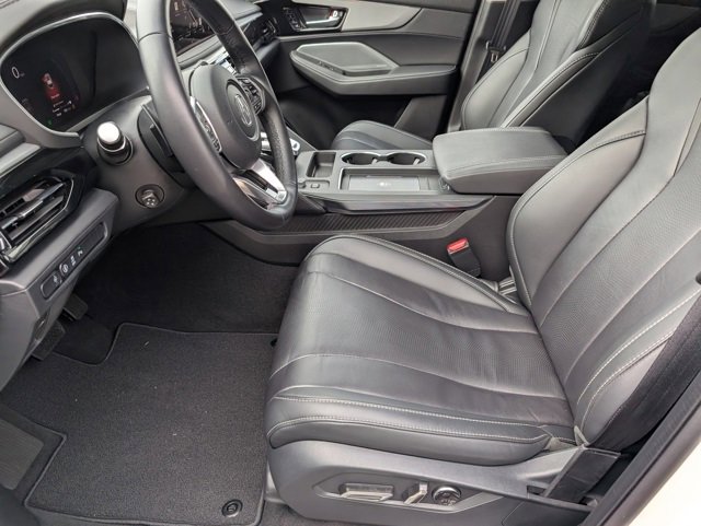 Used 2025 Acura MDX w/ Technology Package image 26