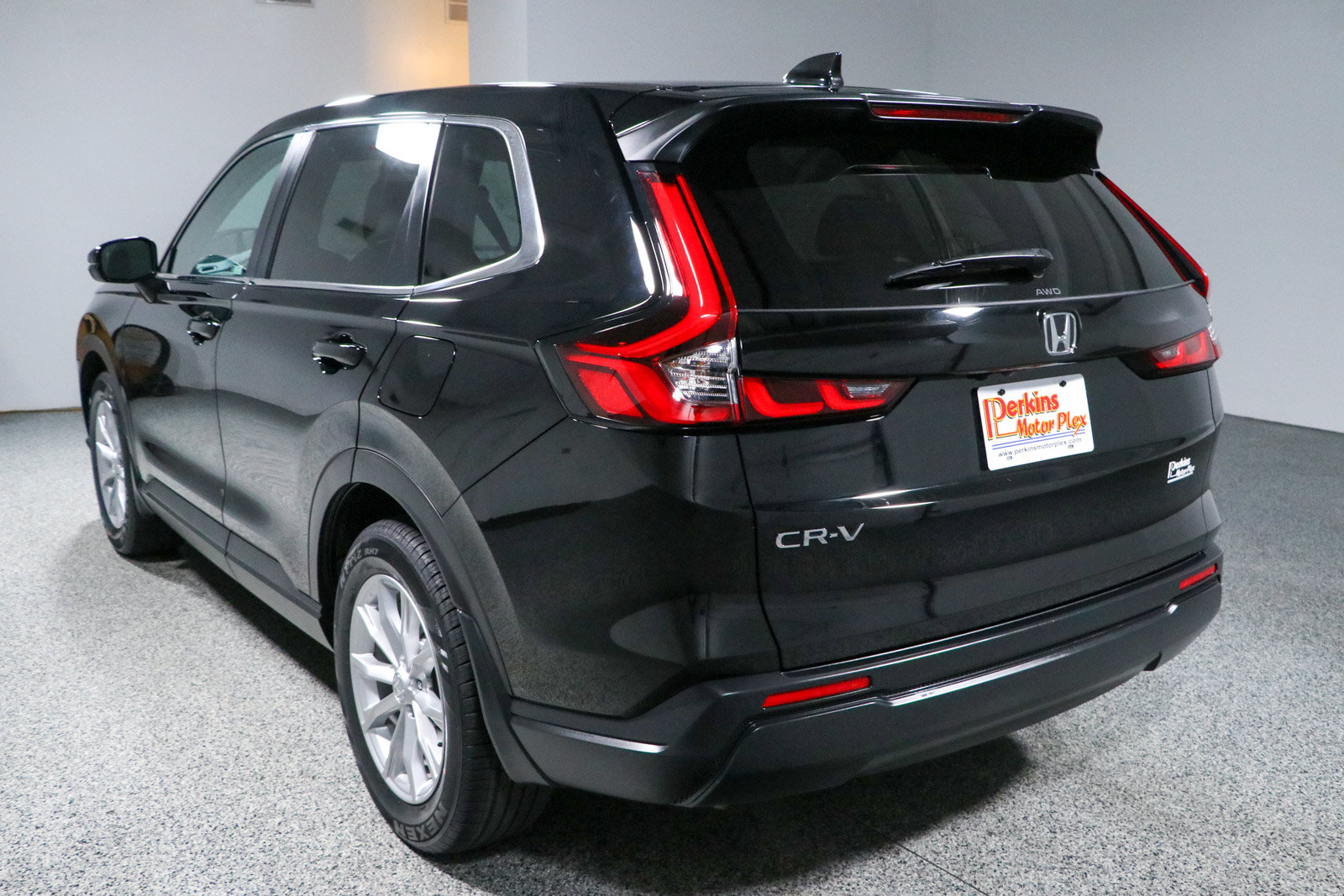 Used 2024 Honda CR-V EX image 9