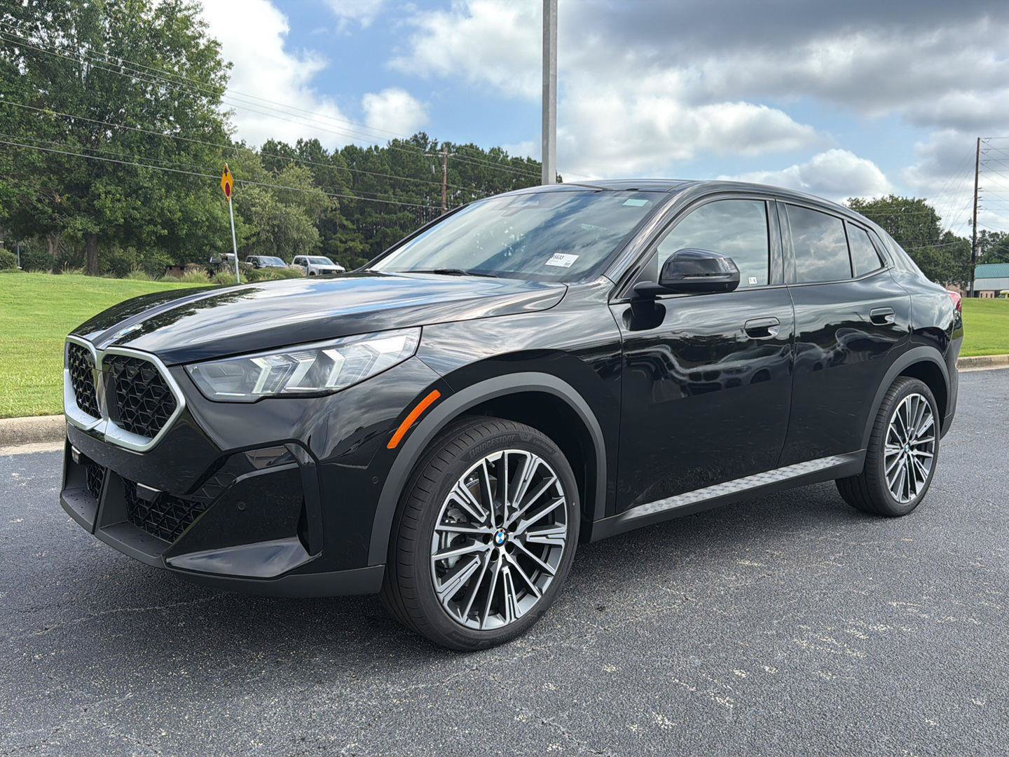 New 2026 BMW X2 xDrive28i w/ Technology Package