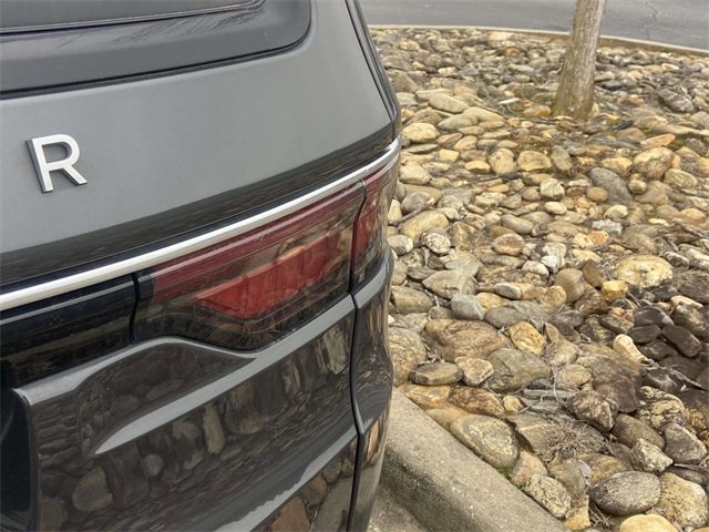 Used 2024 Jeep Wagoneer L Series II image 7