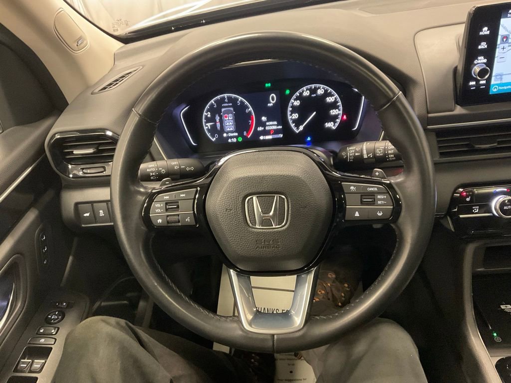 Used 2023 Honda Pilot Touring image 17