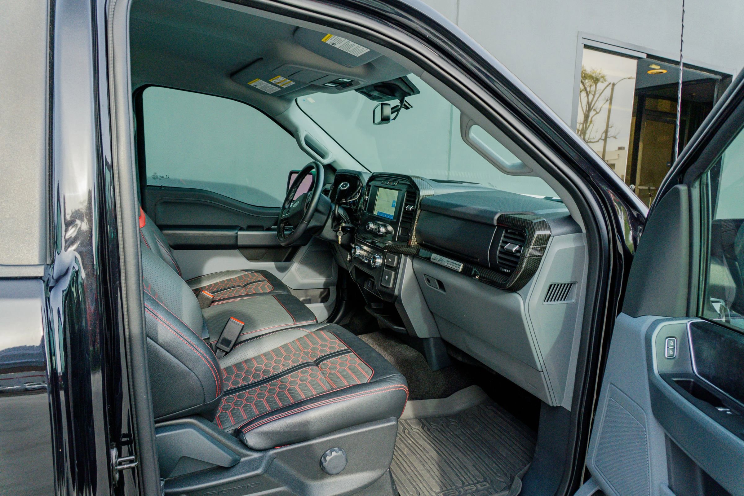 Used 2021 Ford F150 XLT w/ Equipment Group 301A Mid image 13