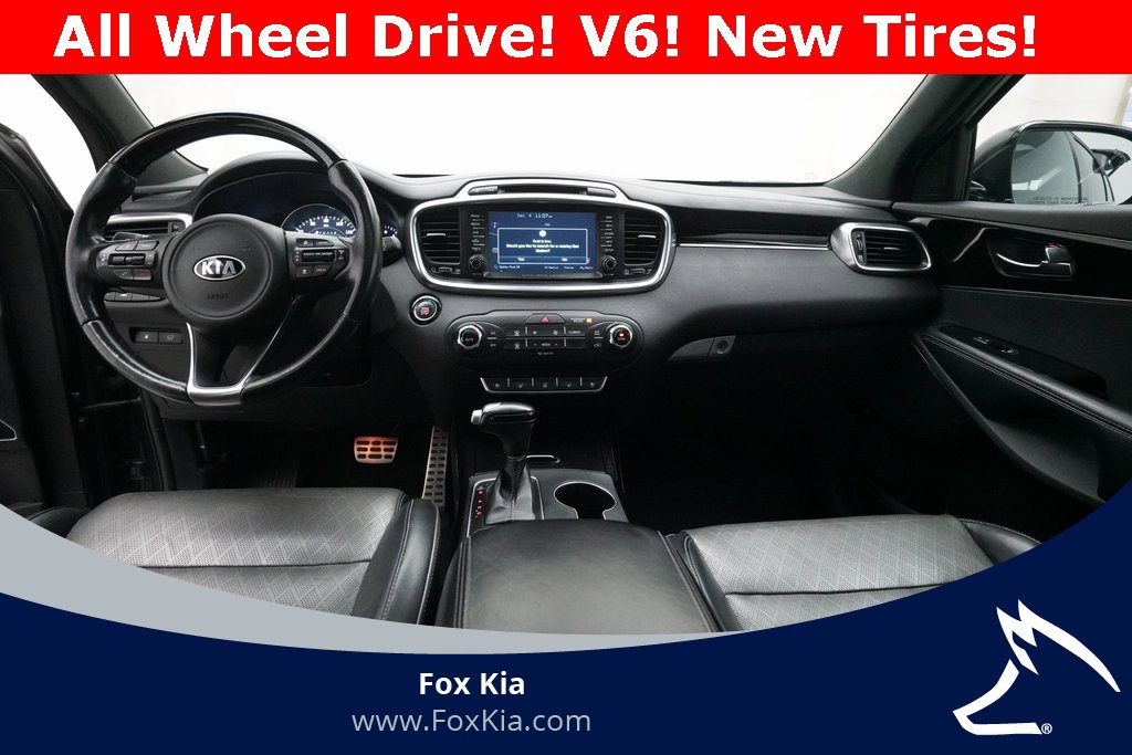 Used 2017 Kia Sorento SX image 5
