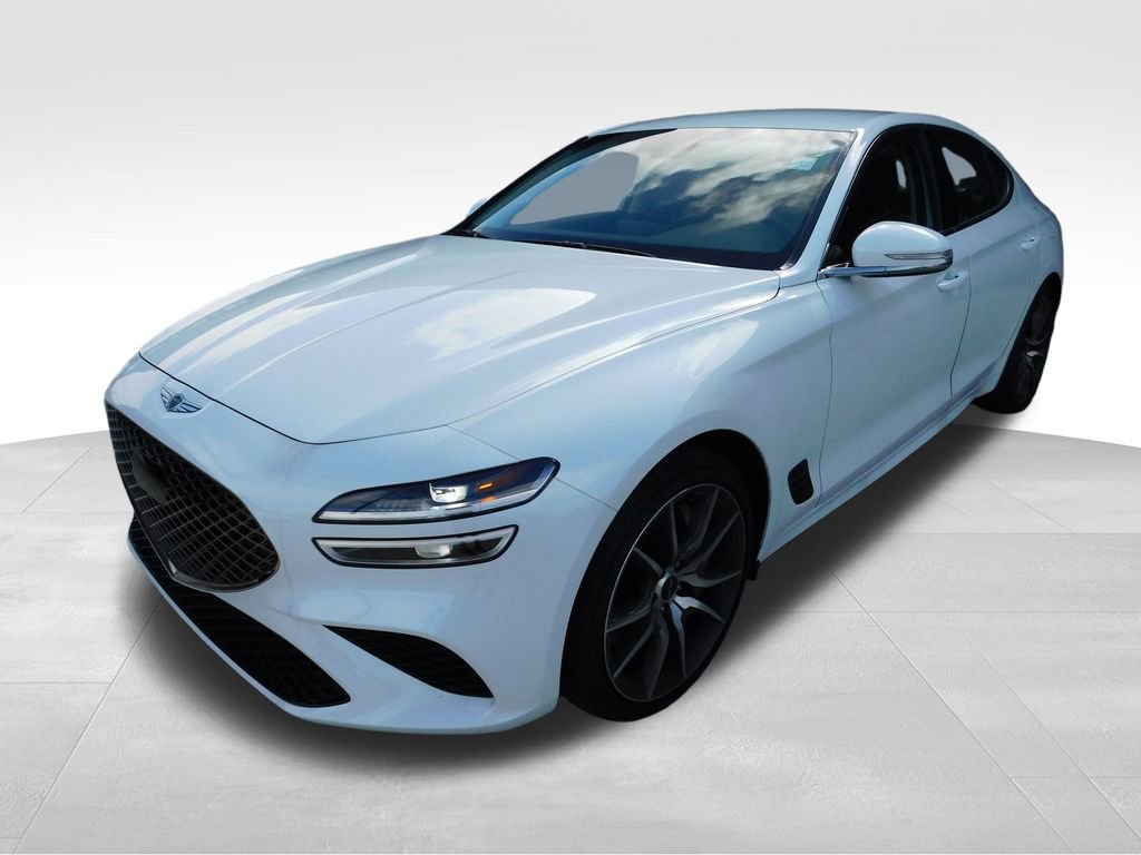 Used 2026 Genesis G70 2.5T image 3