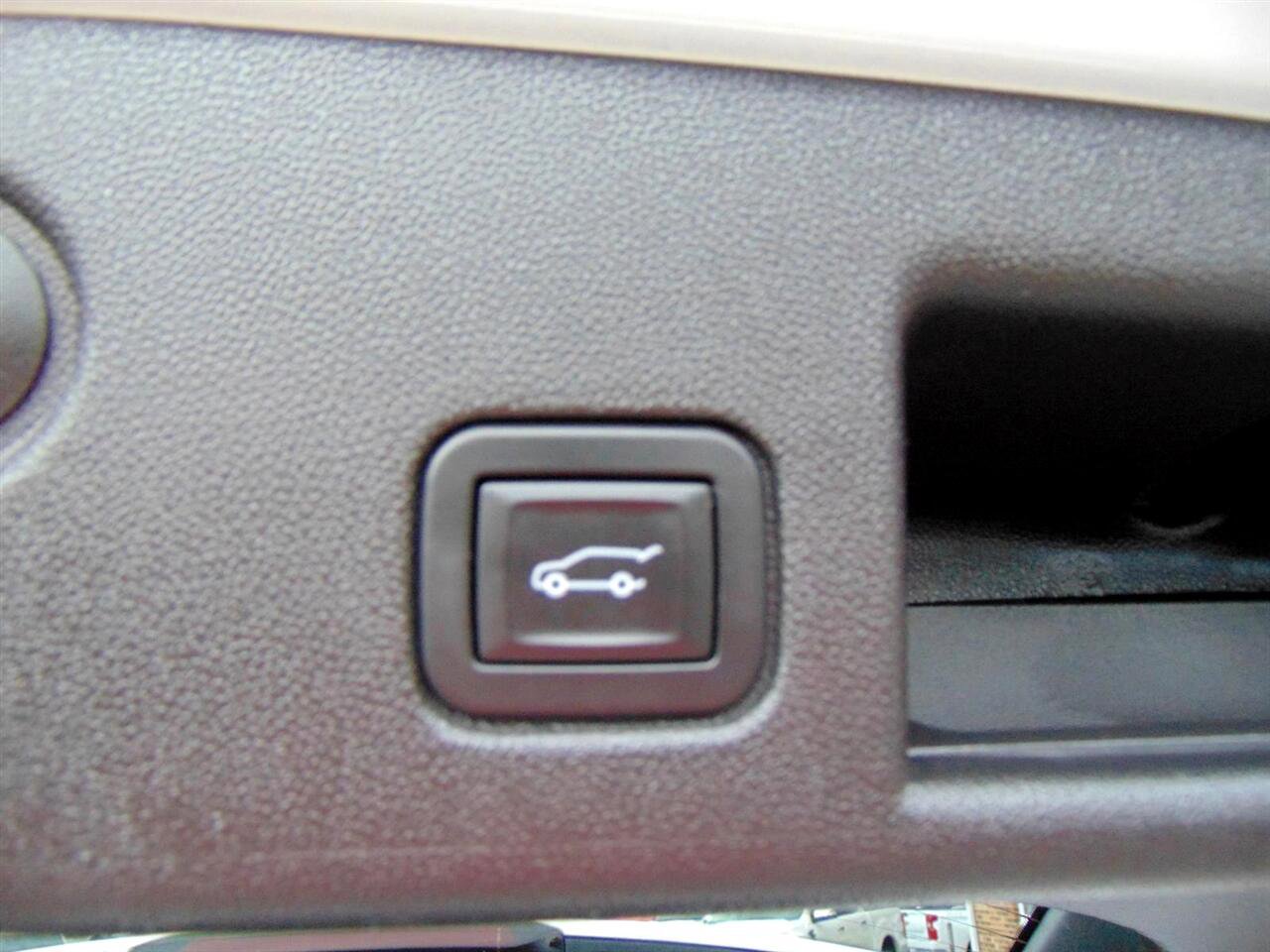 Used 2024 Chevrolet Equinox LT image 15