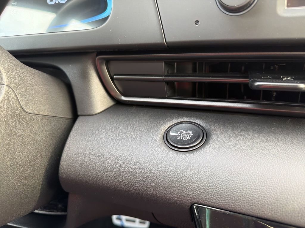 New 2026 Hyundai Elantra Sport image 34