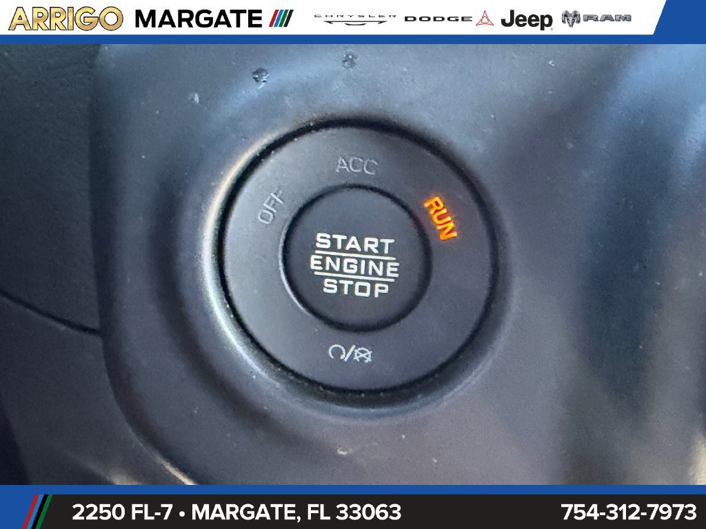 Used 2022 Jeep Wrangler Unlimited Rubicon AWD/4WD image 28
