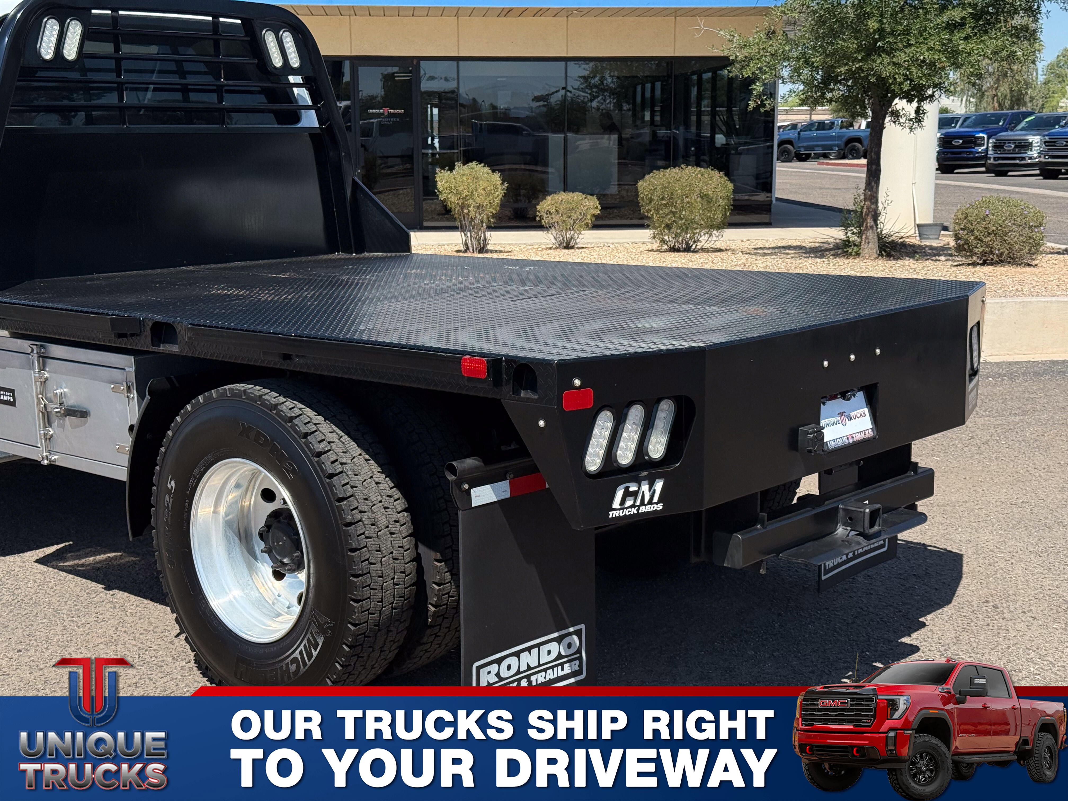 Used 2018 Ford F750 2WD Regular Cab Super Duty image 5