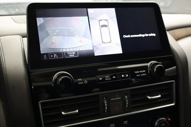 Used 2024 Nissan Armada SL image 18
