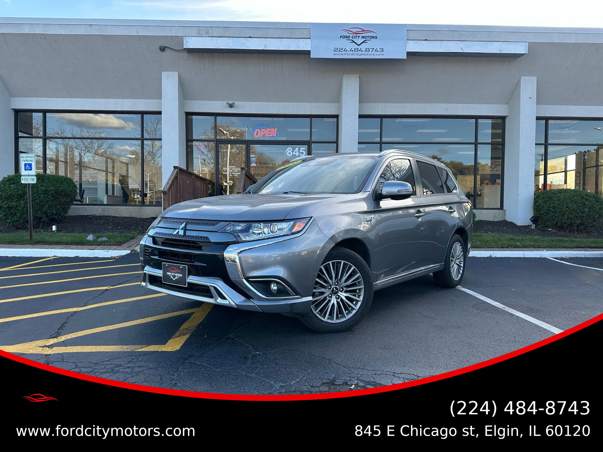 Used 2022 Mitsubishi Outlander SEL image 1