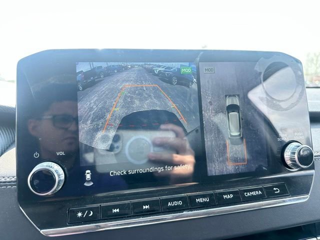 Used 2024 Mitsubishi Outlander SE image 17