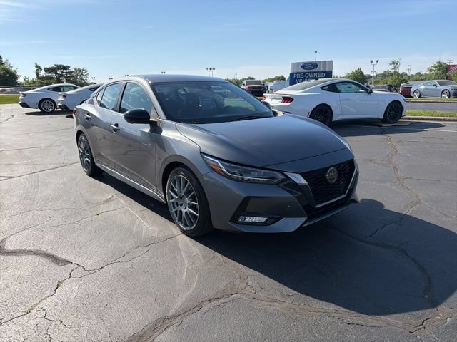 Used 2022 Nissan Sentra SR w/ SR Premium Package FWD video 1
